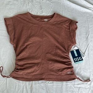 DSG cropped T-shirt NWT